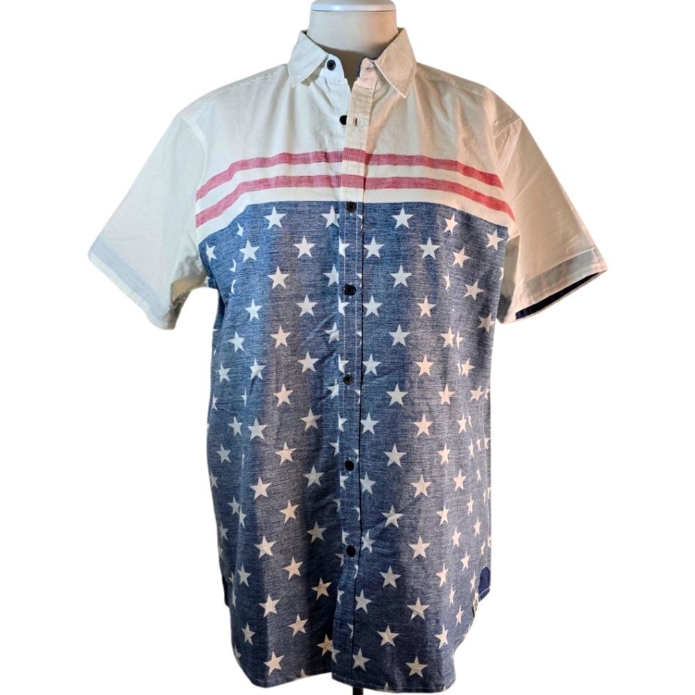 Free Planet Patriotic Inverted Print ButtonUp Collared Short Sleeve Shirt Size L